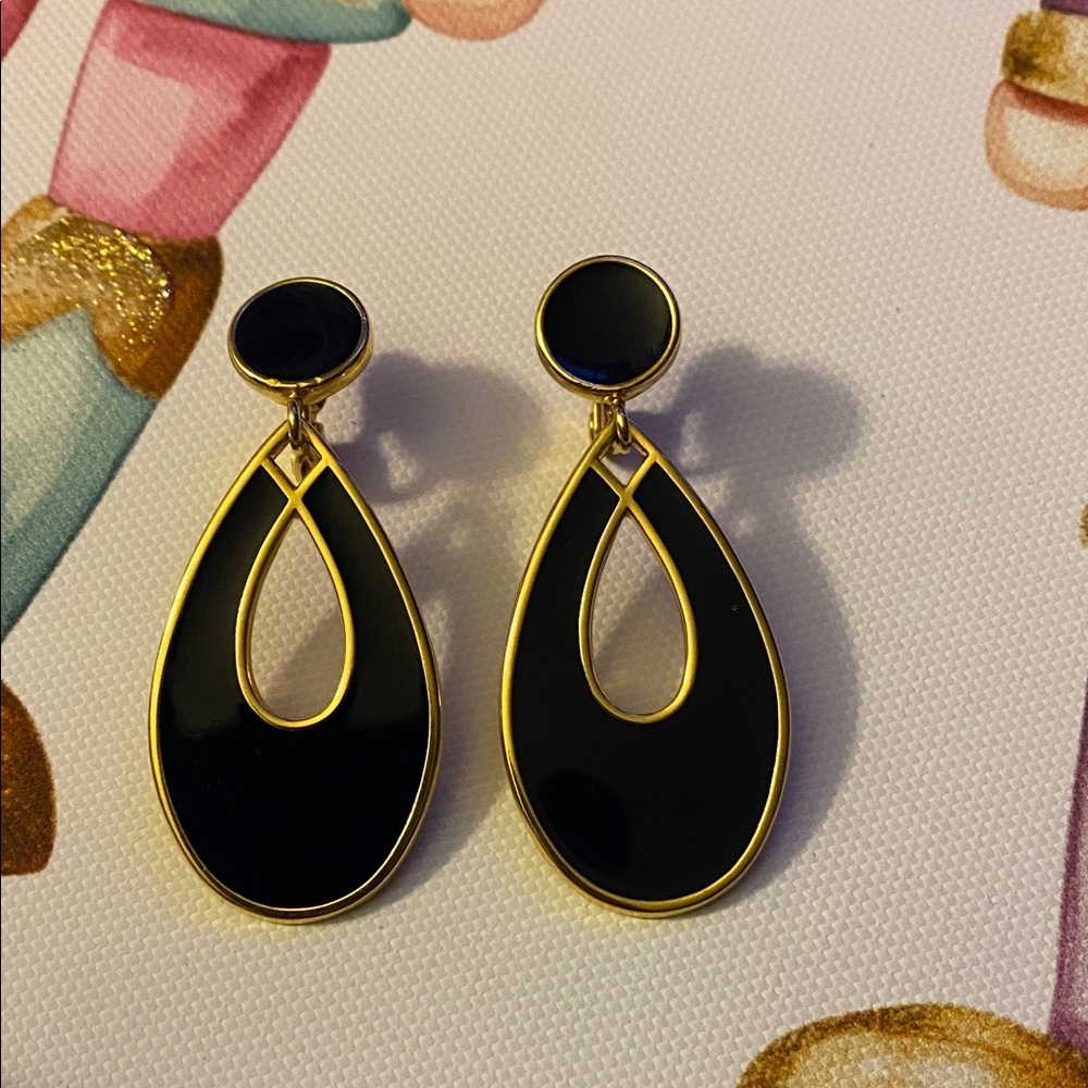 Vintage Monet Navy Blue and Gold Tone Clip On Earrings